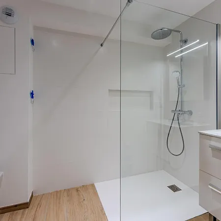 Apartment Neuf T3 Climatise, Centre Station, Proche Ocean, Terrasse Privative, Parking Securise - Fr-1-521-240 Biscarrosse